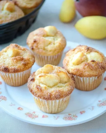 EINFACHE SAFTIGE APFELMUFFINS MIT JOGHURT